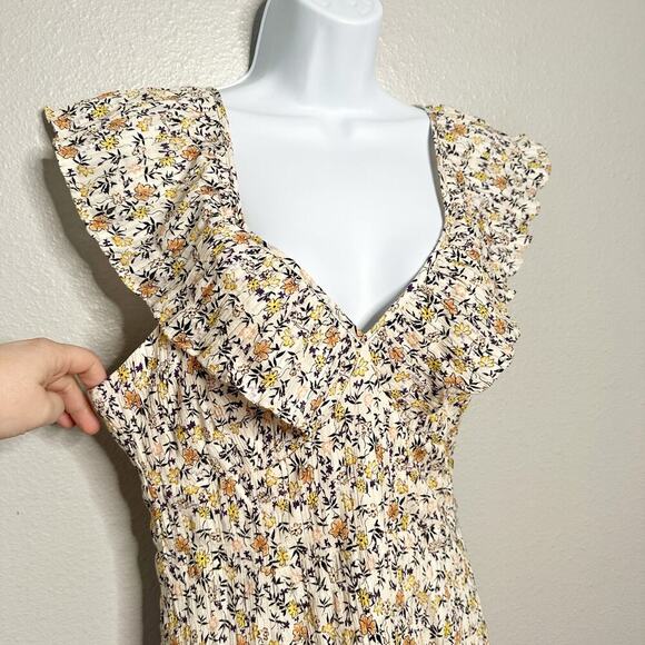 Minkpink Surrey Ditsy Floral Mini Dress Women's Size Medium NEW V neck ruffle - Picture 3 of 13